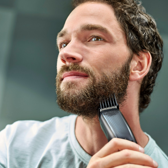 Триммер для бороды Philips Series 5000 BT5515/70 в Тамбове