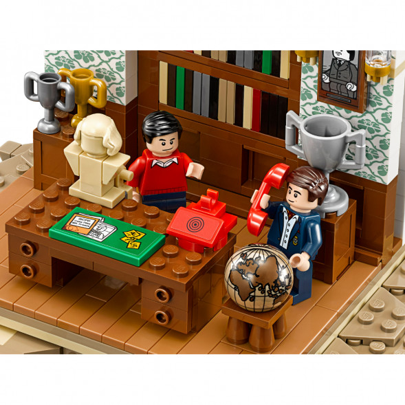 Конструктор LEGO Коллекционные наборы 76052 Логово Бэтмена в Тамбове