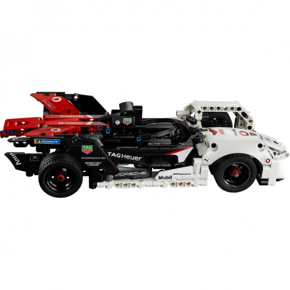 Конструктор LEGO Technic 42137 Formula E Porsche 99X Electric в Тамбове