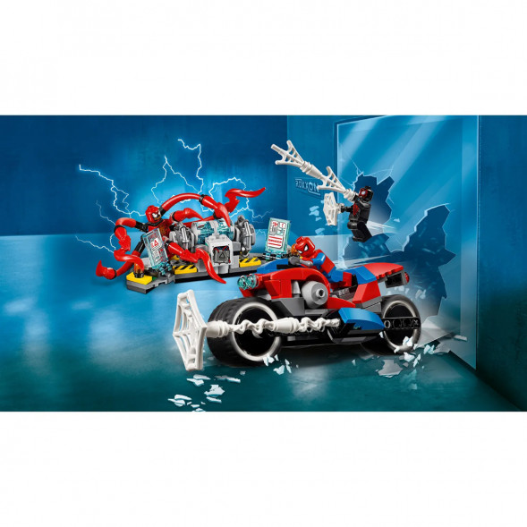 Конструктор LEGO Super Heroes 76113 Спасательная операция на мотоциклах в Тамбове