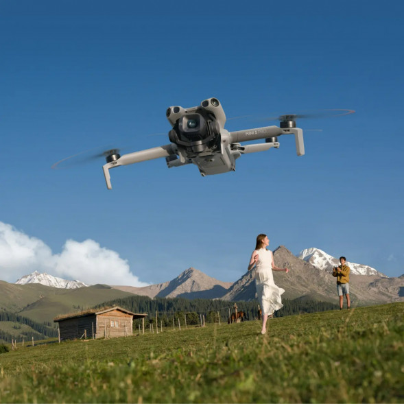 Квадрокоптер DJI Mini 5 Pro Fly More Combo (DJI RC-N3) в Тамбове
