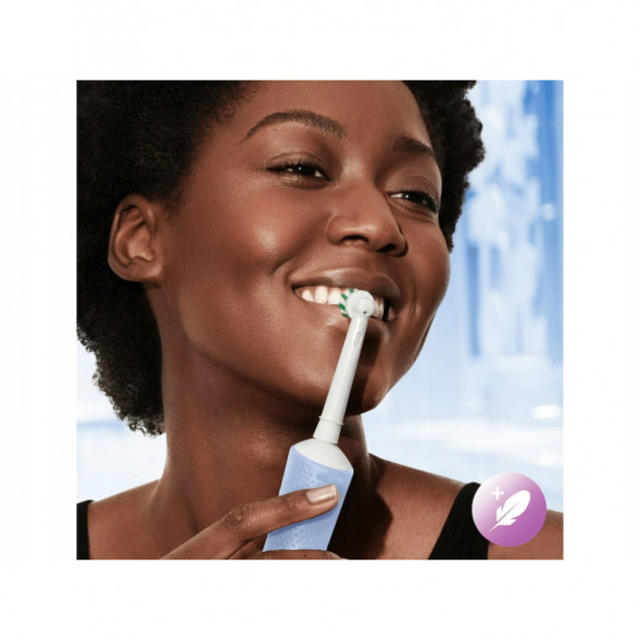 Электрическая зубная щетка Oral-B Vitality Pro D103, голубой в Тамбове