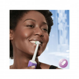 Электрическая зубная щетка Oral-B Vitality Pro D103, фиолетовый
