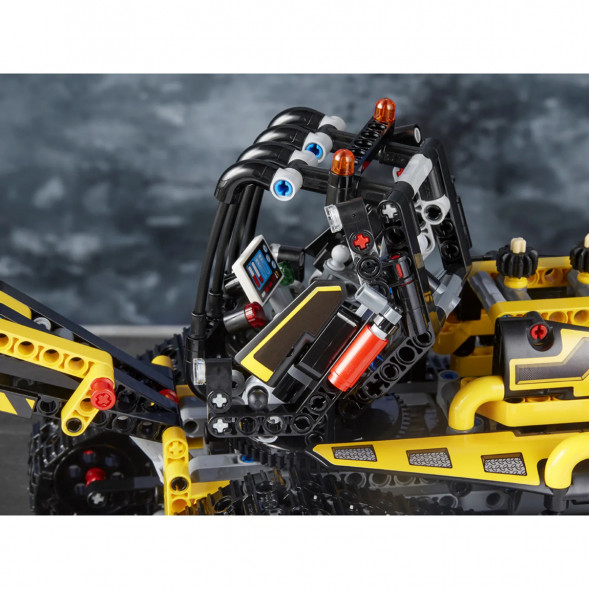 Конструктор LEGO Technic 42094 Гусеничный погрузчик в Тамбове