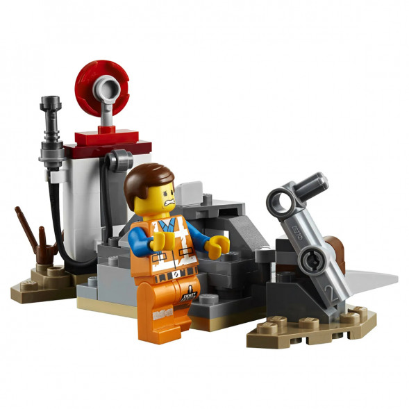 Конструктор LEGO Movie 70823 Трехколёсный велосипед Эммета в Тамбове